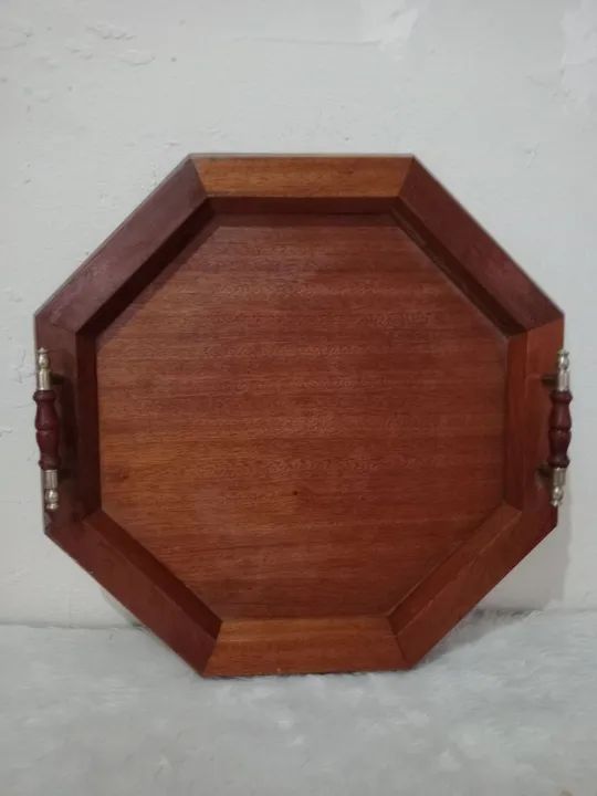 Linda bandeja sextavado em madeira 