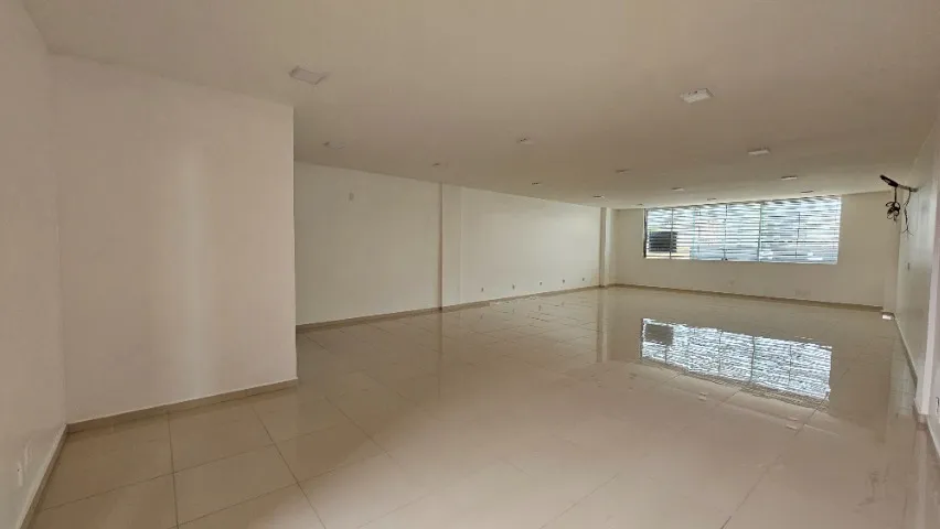 SALA COMERCIAL NO VIEIRA ALVES