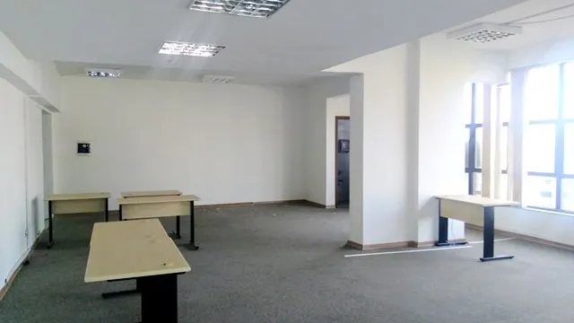 SALA 50m2 Funcionários