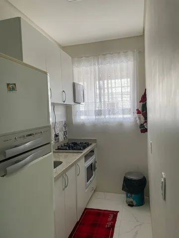 Apto a somente 50 metros da praia do Campeche, 2 quartos, ar cond. e mobiliado. - Foto 3