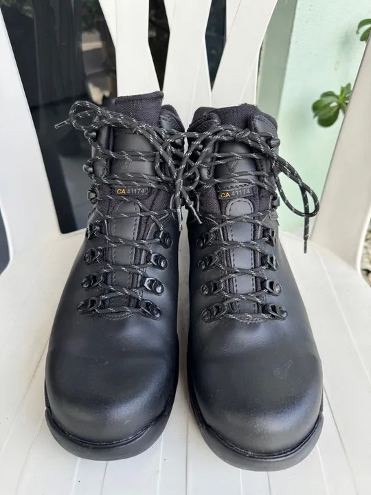 Botas Vento para Trilha Masculina Preta