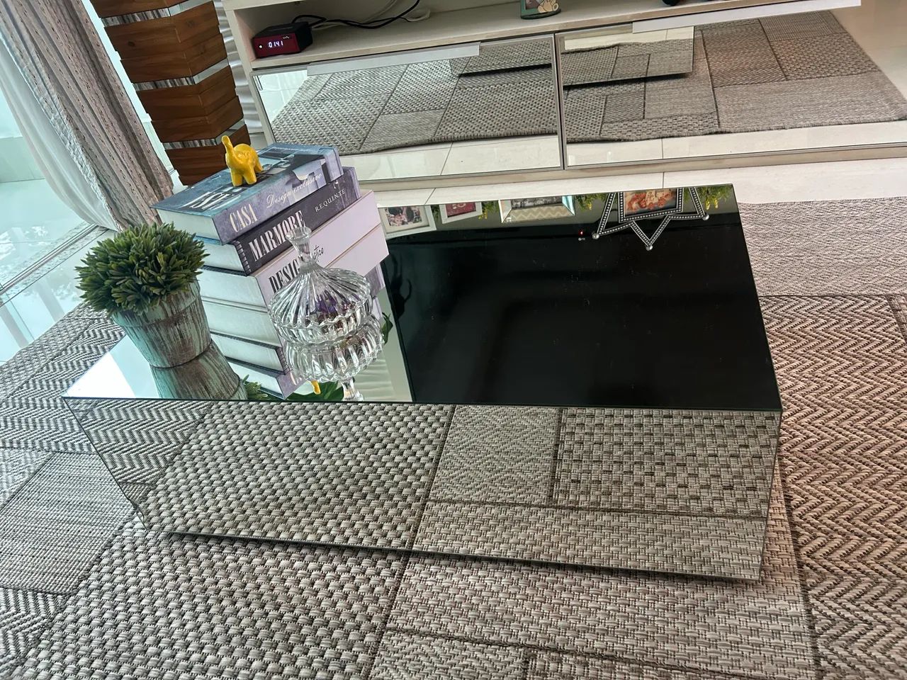 Mesa de centro espelhada 80X50 - Foto 4