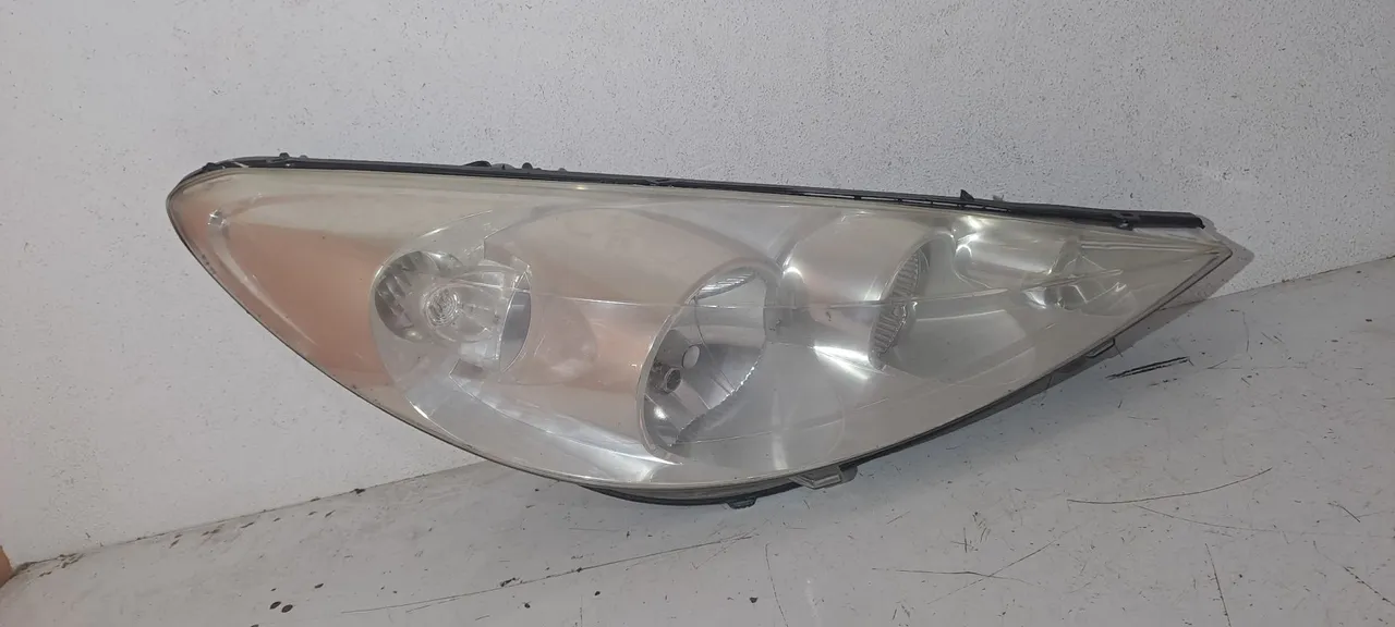 Farol Peugeot 207 2008/2012 direito COM DETALHE