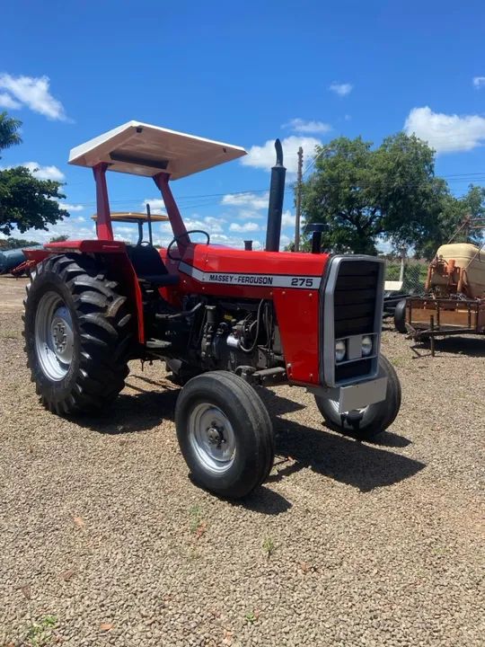 Trator Massey Ferguson 275