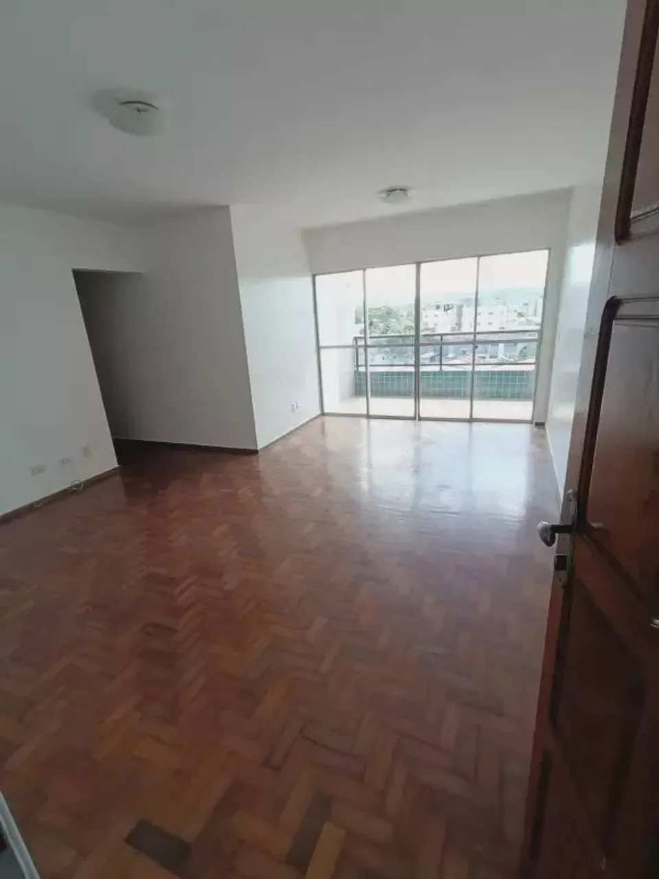 Imóvel para venda possui 109 metros quadrados com 3 quartos em Iputinga - Recife - PE