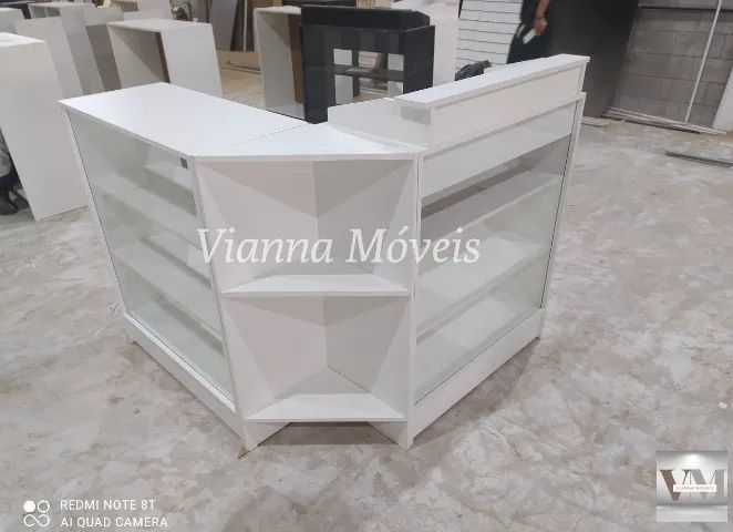 Balcão Caixa Vitrine em L + Balcão Vitrine