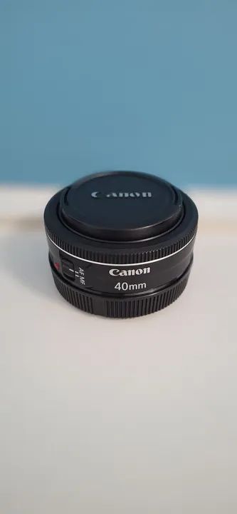 Lente Canon 40mm 2.8
