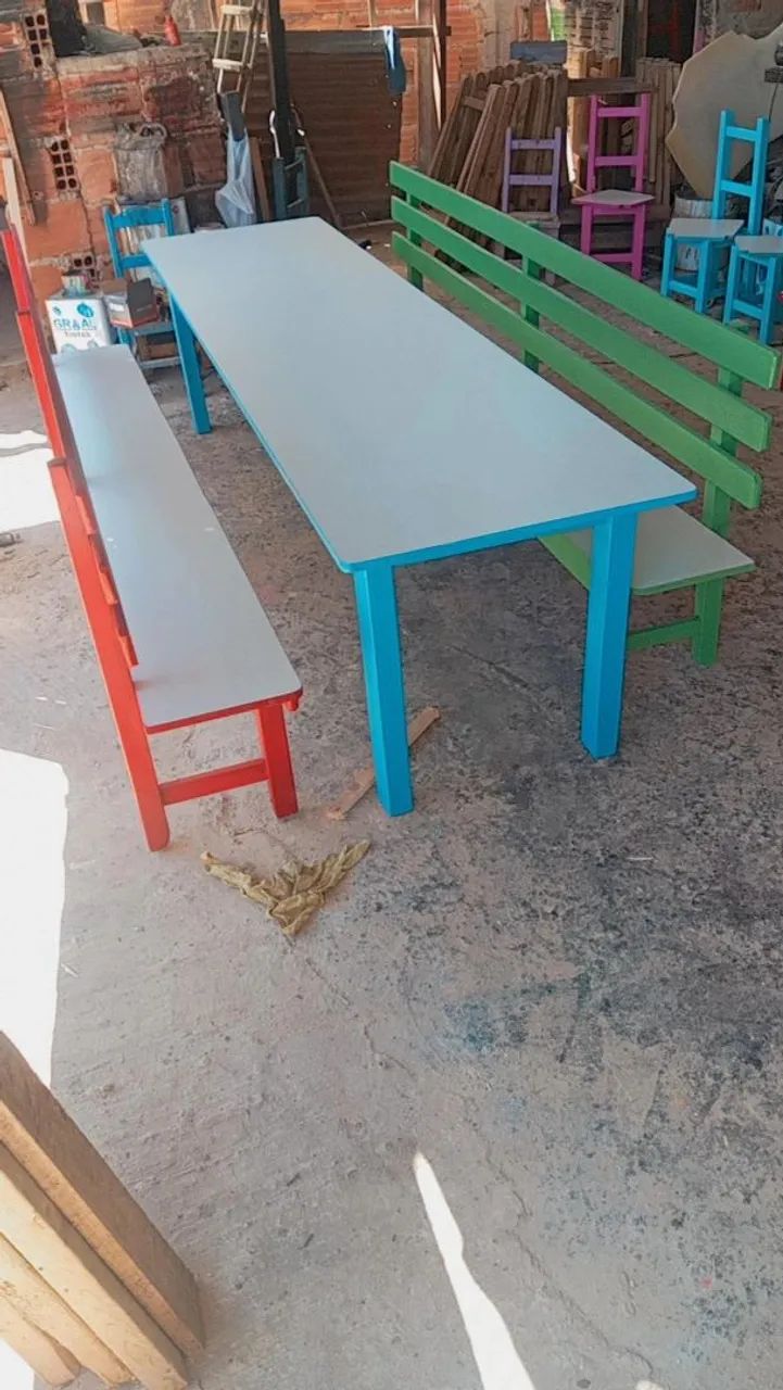 Mesa de madeira para escolas, creches e outros - Foto 2