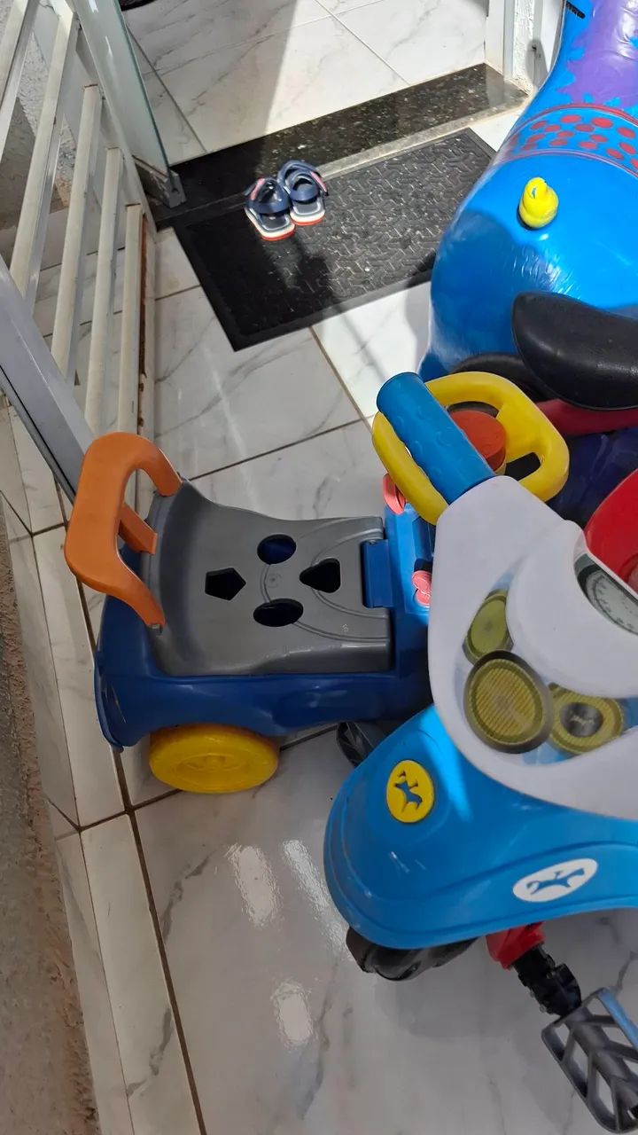 Carros, patinete, moto  - Foto 2