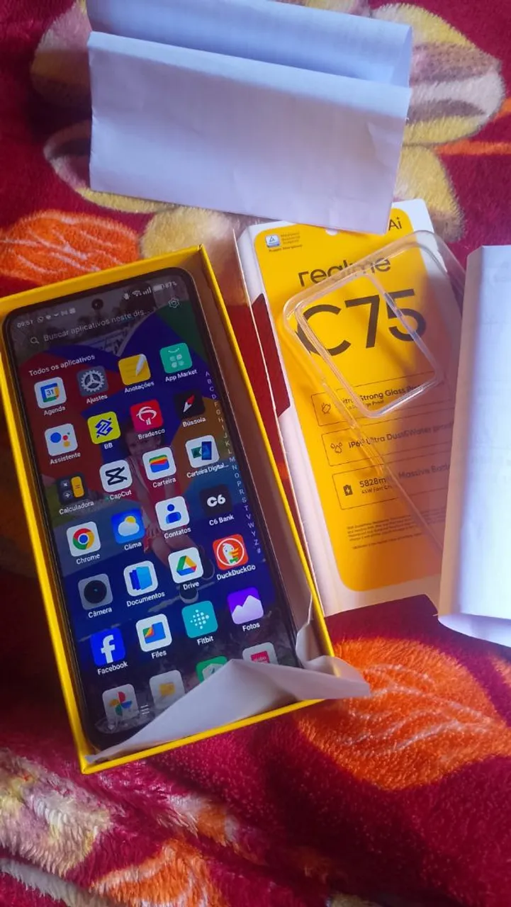 Realme C75 - Novo na caixa!