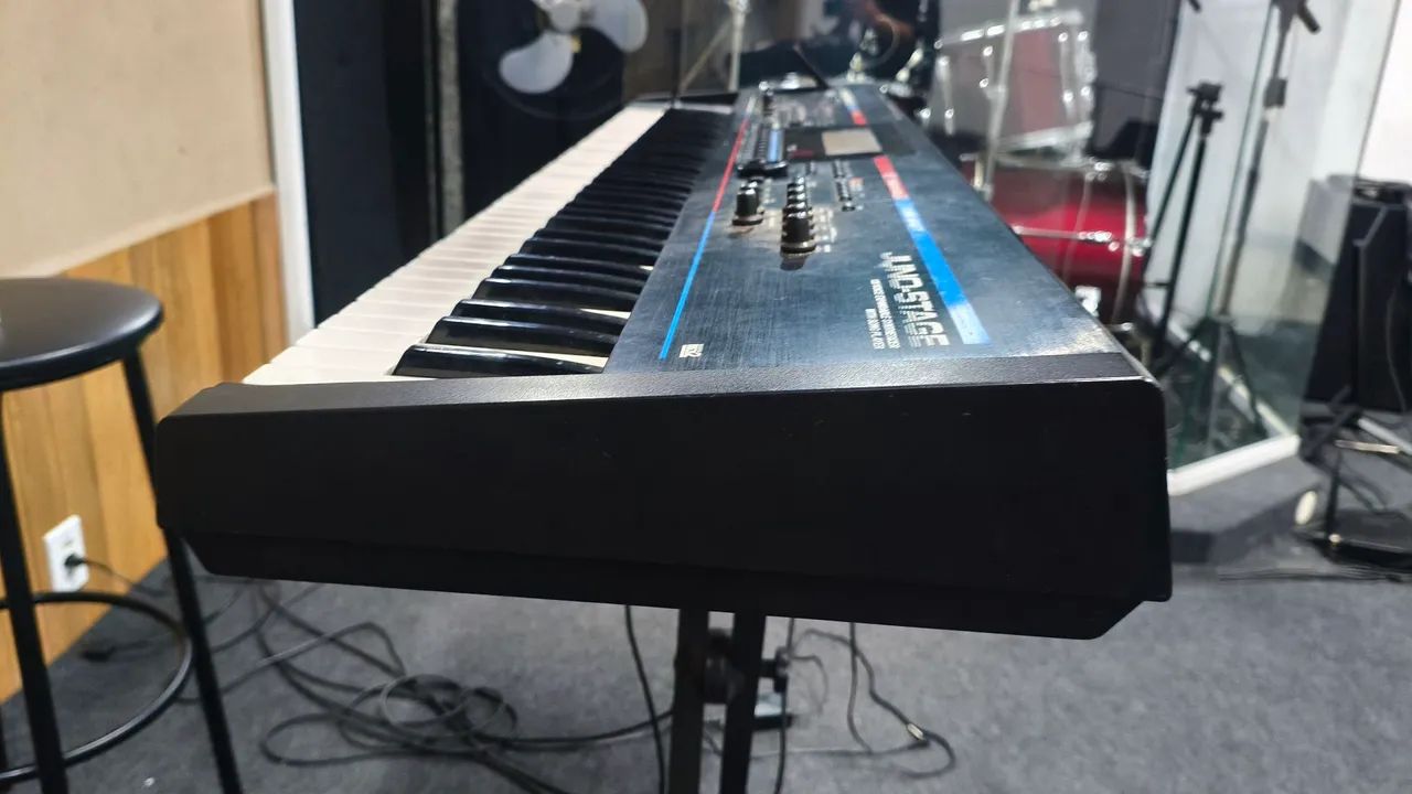 Roland Juno Stage64728253192067124