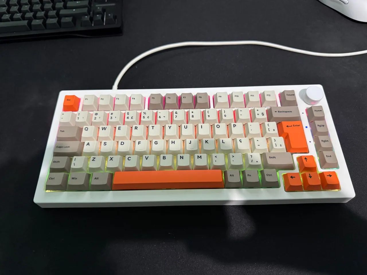 Teclado mecânico Akko 5075 Abnt2 - Foto 2