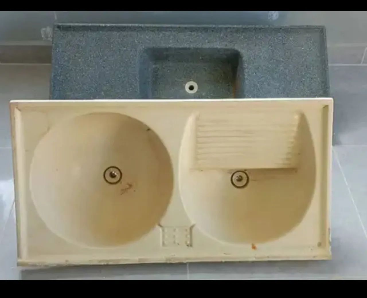 Cuba de pia dupla com tanque