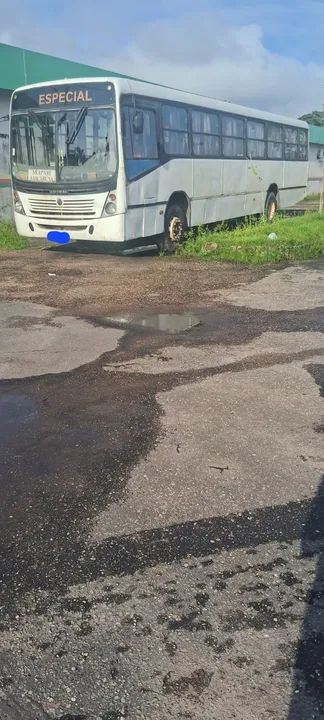 Vende-se esse ônibus vw/ciferal citmax em Barcarena-Pará. 
