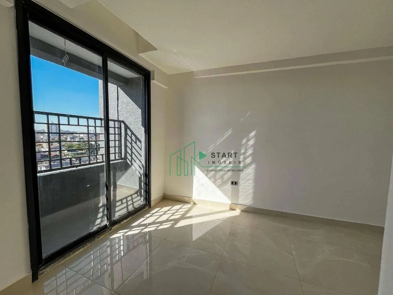 SALAS COMERCIAIS DISPONÍVEIS NA VILA CURUÇÁ - SANTO ANDRÉ/SP