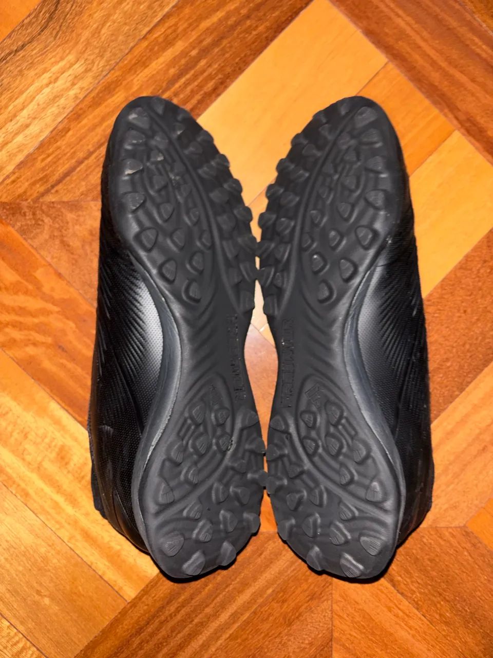 Chuteira Adidas Predator Society Preta - Foto 2