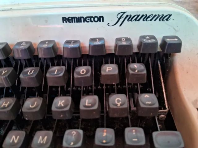 Máquina de escrever remington Ipanema  - Foto 6