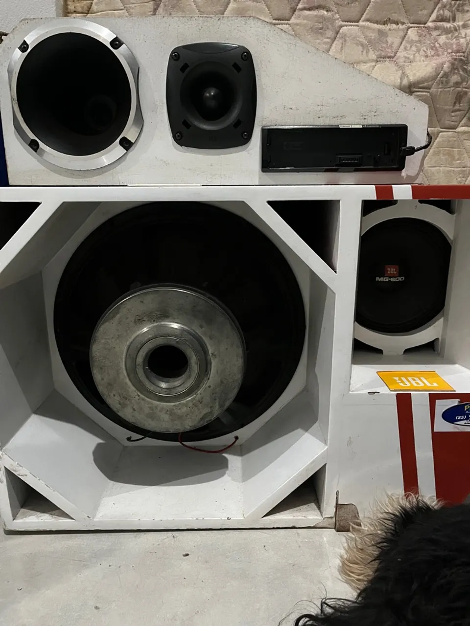 Som Automotivo Completo - Subwoofer e Amplificador