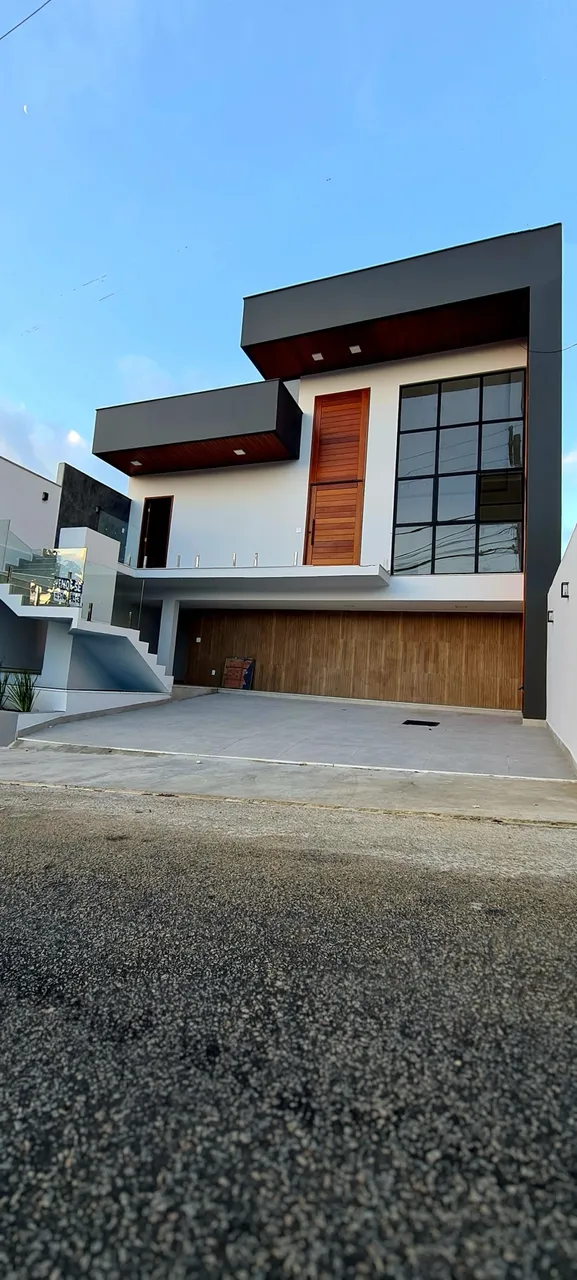 Alugo/Vendo casa no Vale dos Cristais com pisicina