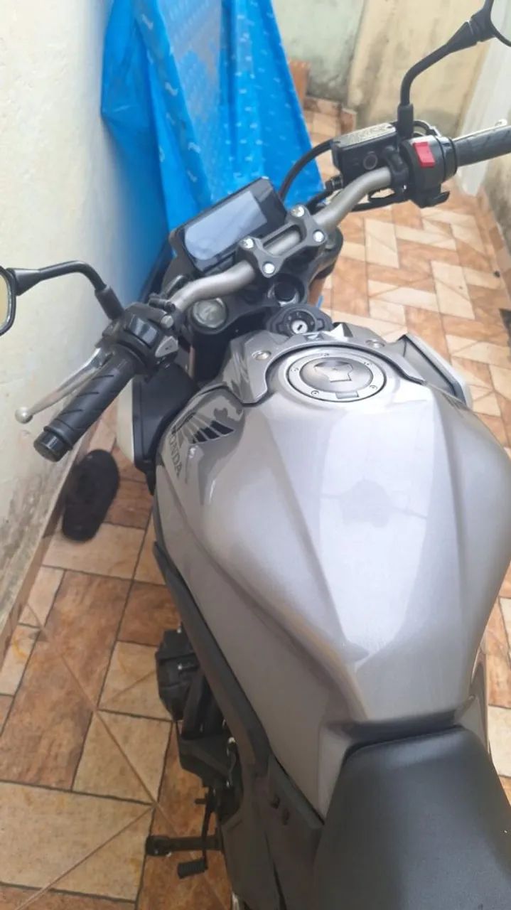 Cb 650r 2021