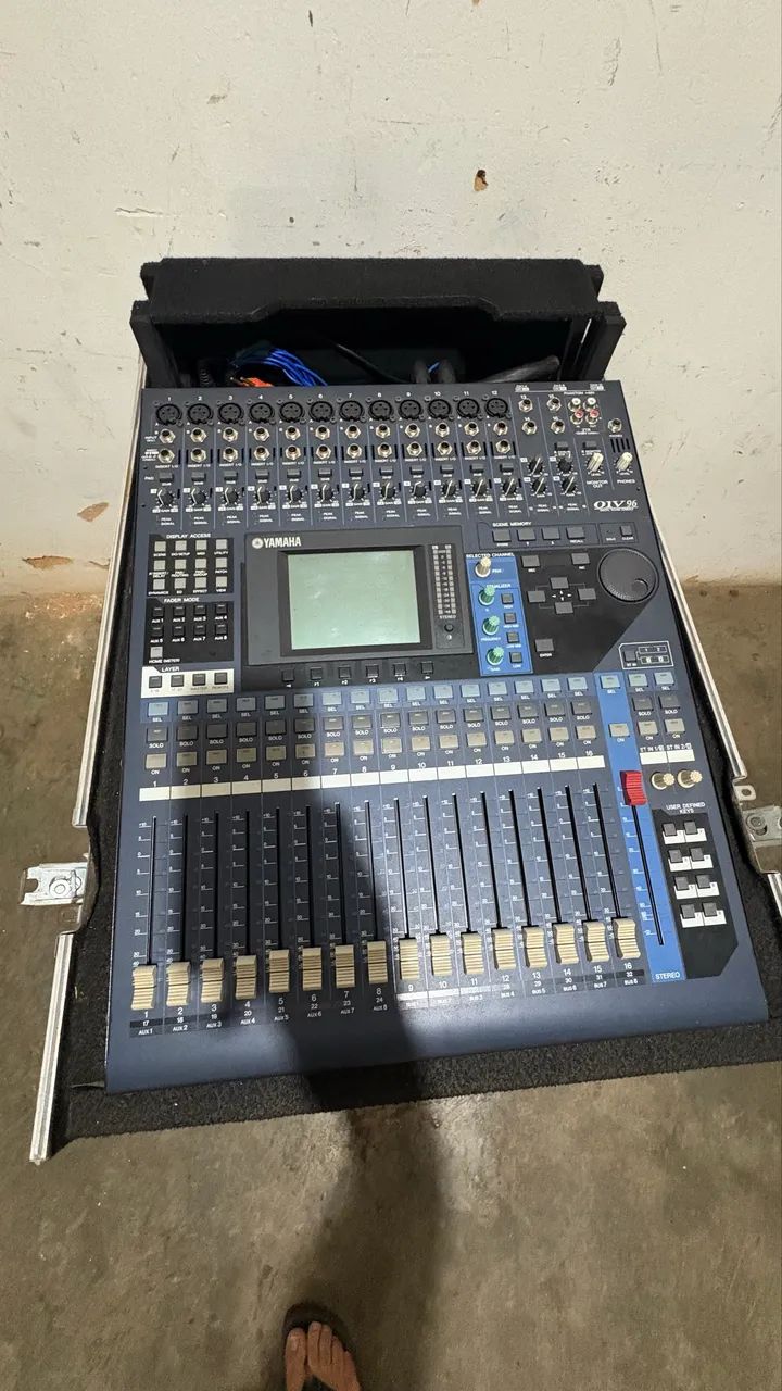 Mesa Yamaha 01v96