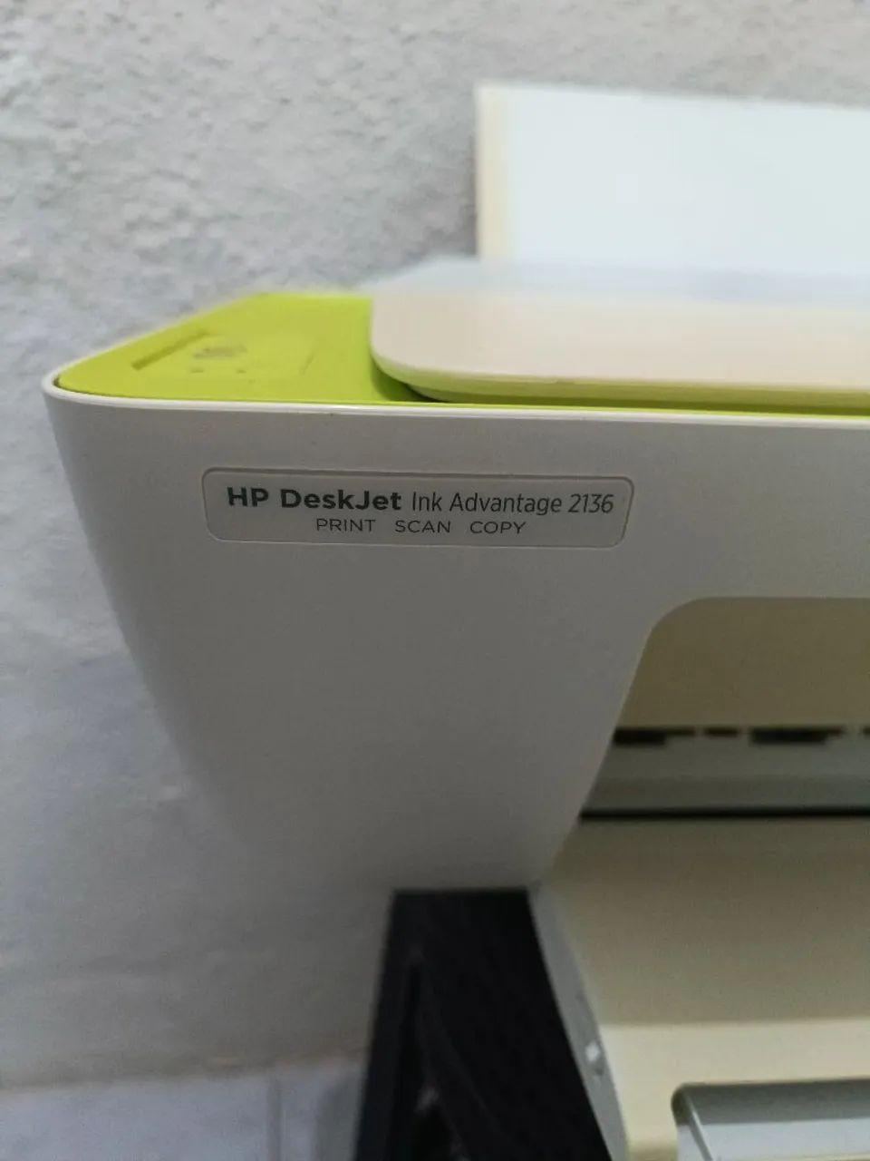Impressora HP DeskJet Ink Advantage 2136 - Foto 2