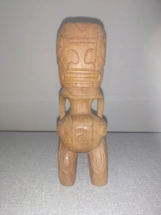 escultura polinésia Tiki