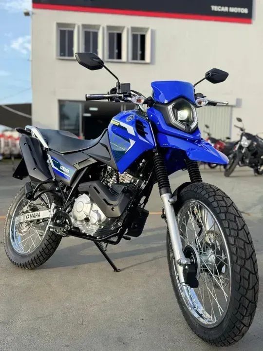 Nova Crosser 150 Z 25/25 + Emplacamento e capacete!