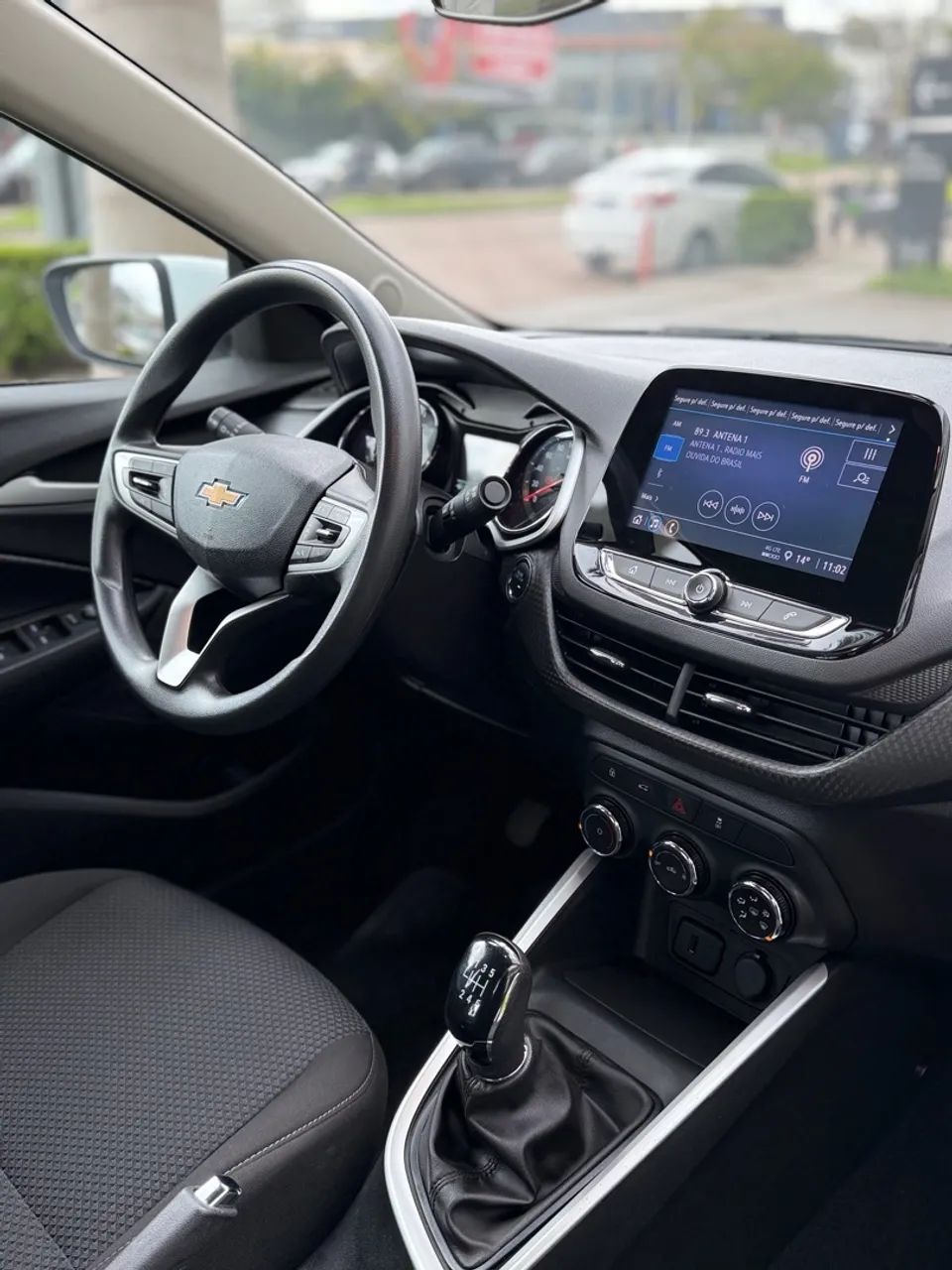 Onix Plus 1.0 Turbo LTZ 2023 Placa J único dono  - Foto 11