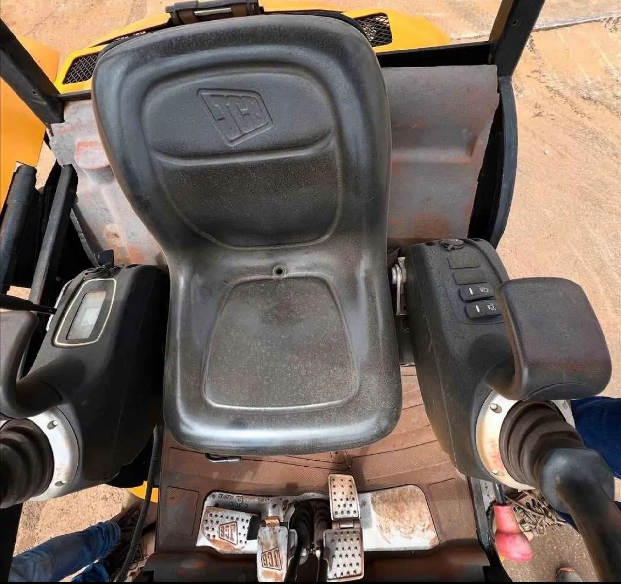 JCB 8026 ctb *VENDO DIRETO*  - Foto 4