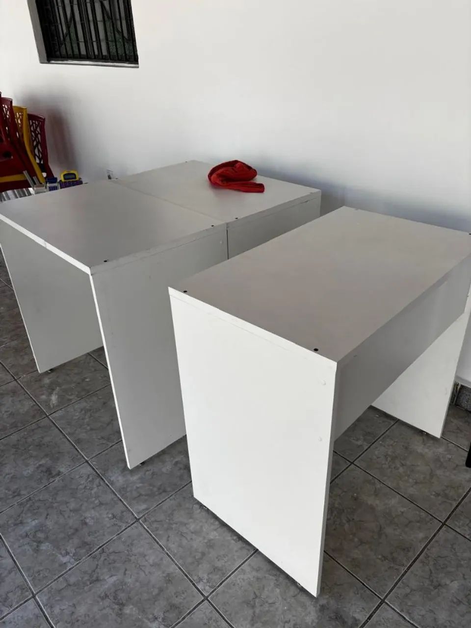 Mesas de estudo  Brancas 1  unidade 170