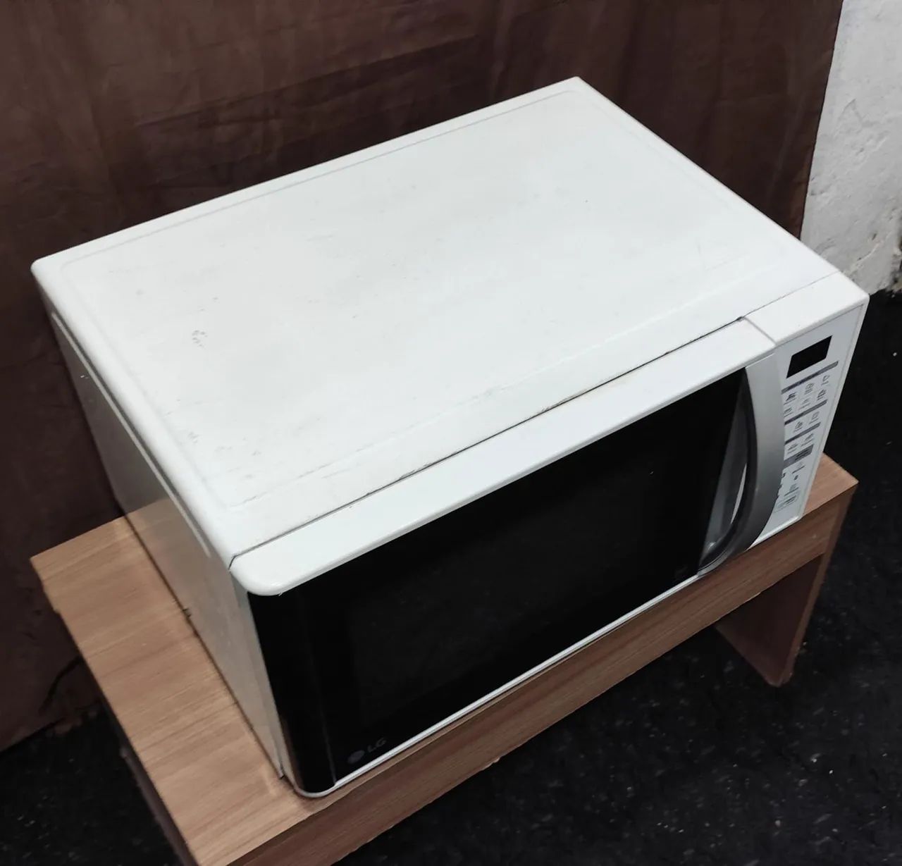 Micro-ondas LG 30L (entrega grátis e garantia ) - Foto 3