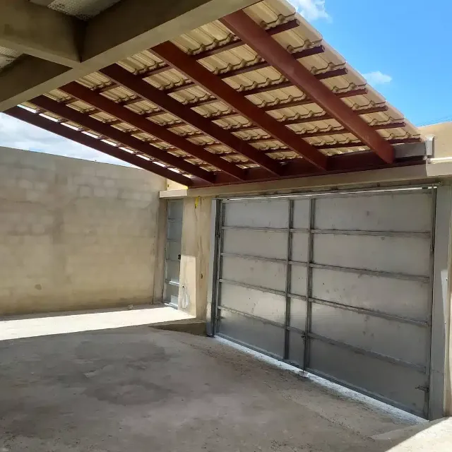 Vendo casa na região do Dirceu 2 bairro Novo Horizonte