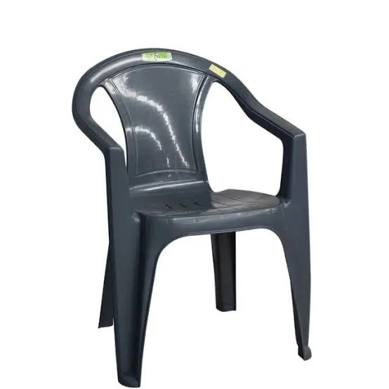Conjunto Mesa e Cadeiras de Plástico Preto - Novo - Foto 3