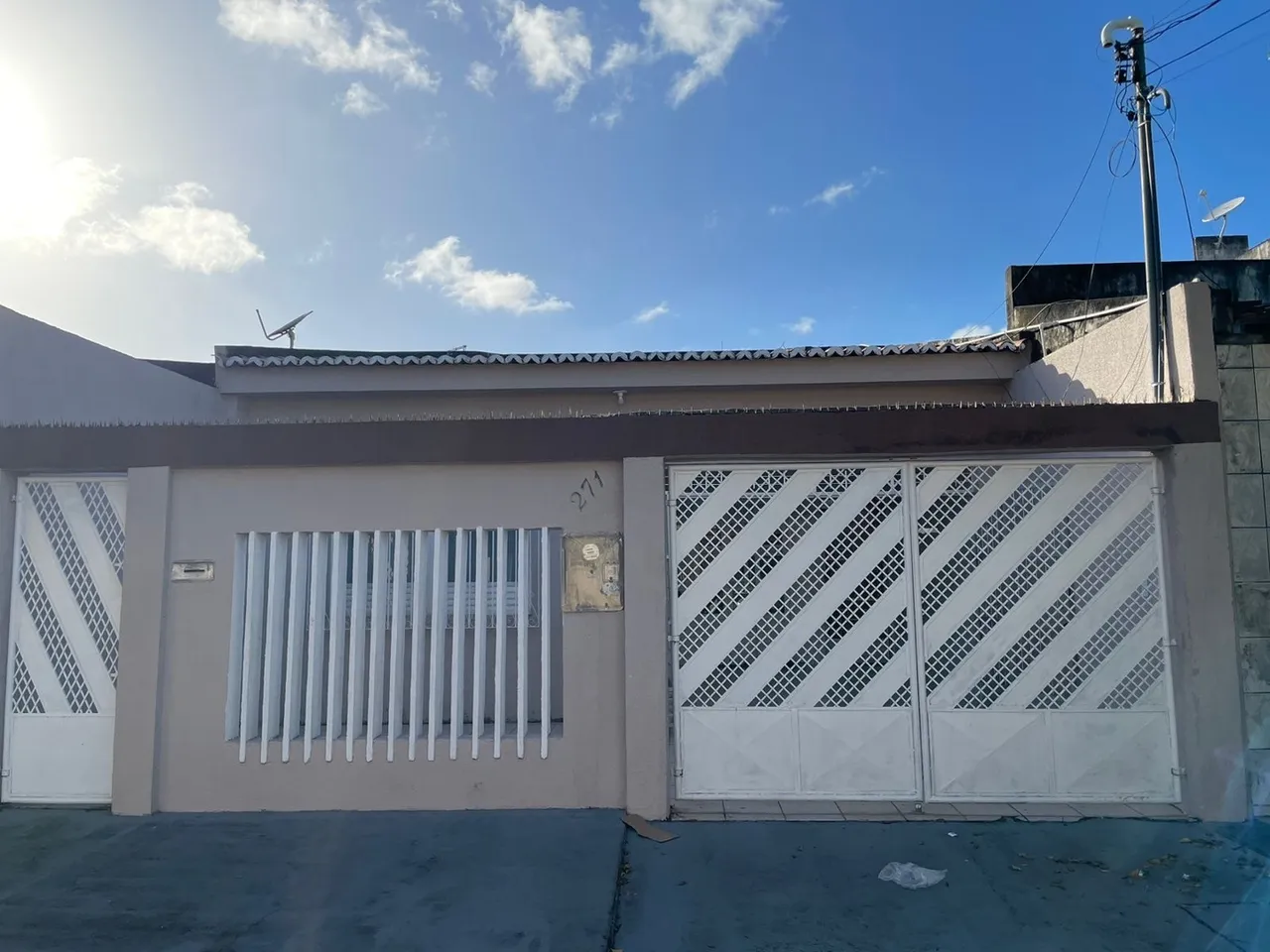 Casa imperdível a venda