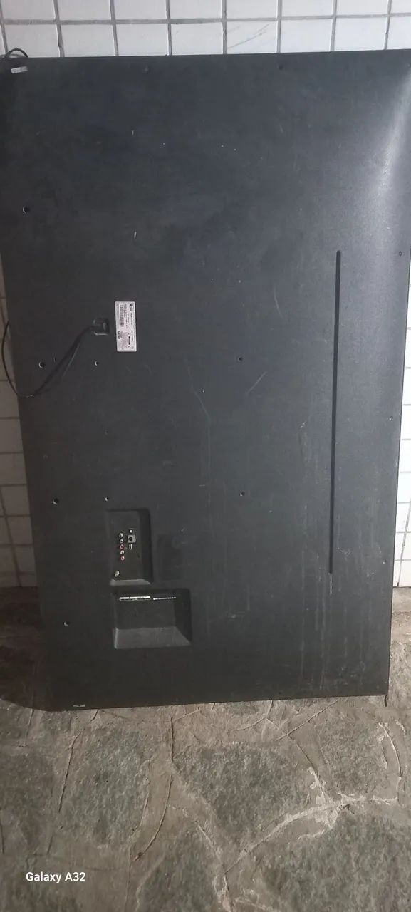 Smartv 65' defeito Tela quebrada - Foto 2