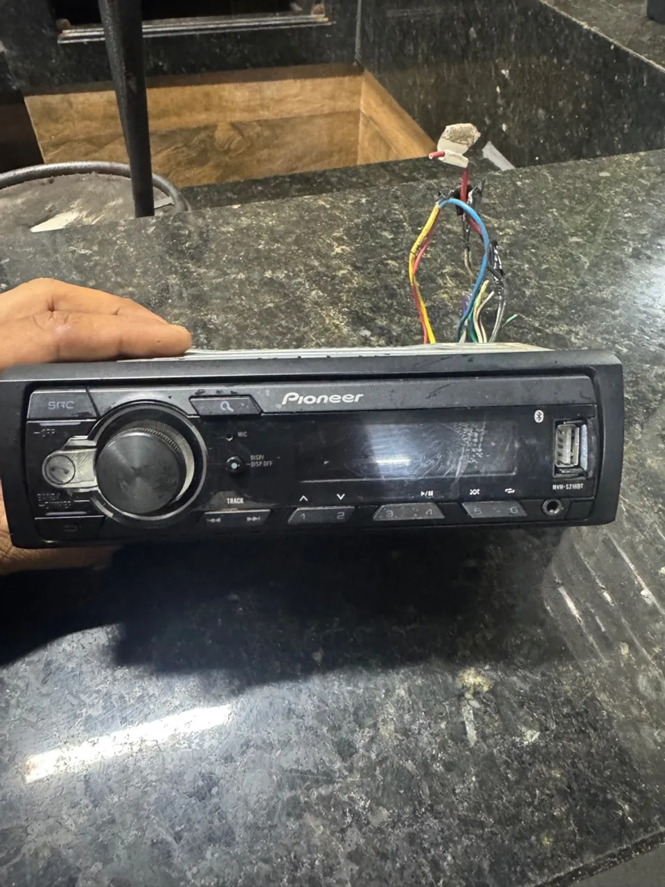 Som Automotivo Pioneer MVH-S218BT