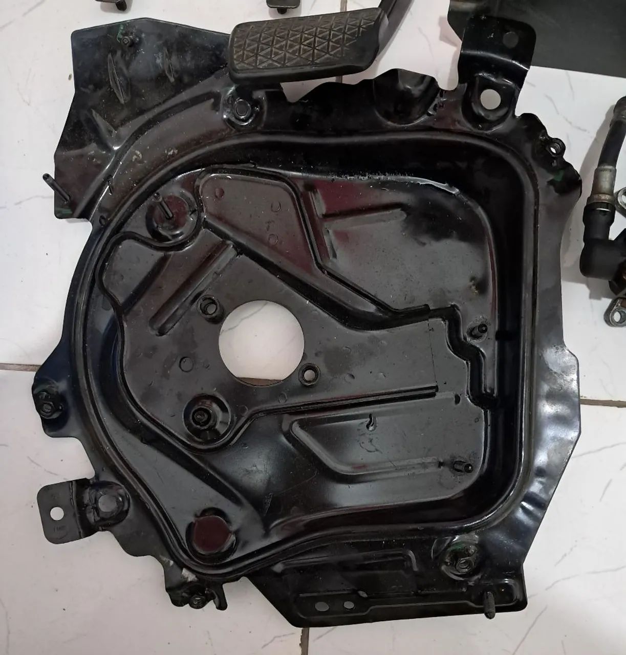 Suporte de fixação dos pedais/ Meriva