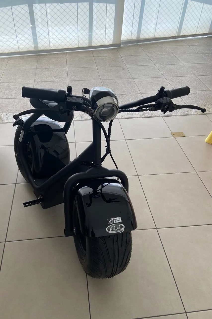 Moto scooter elétrica 