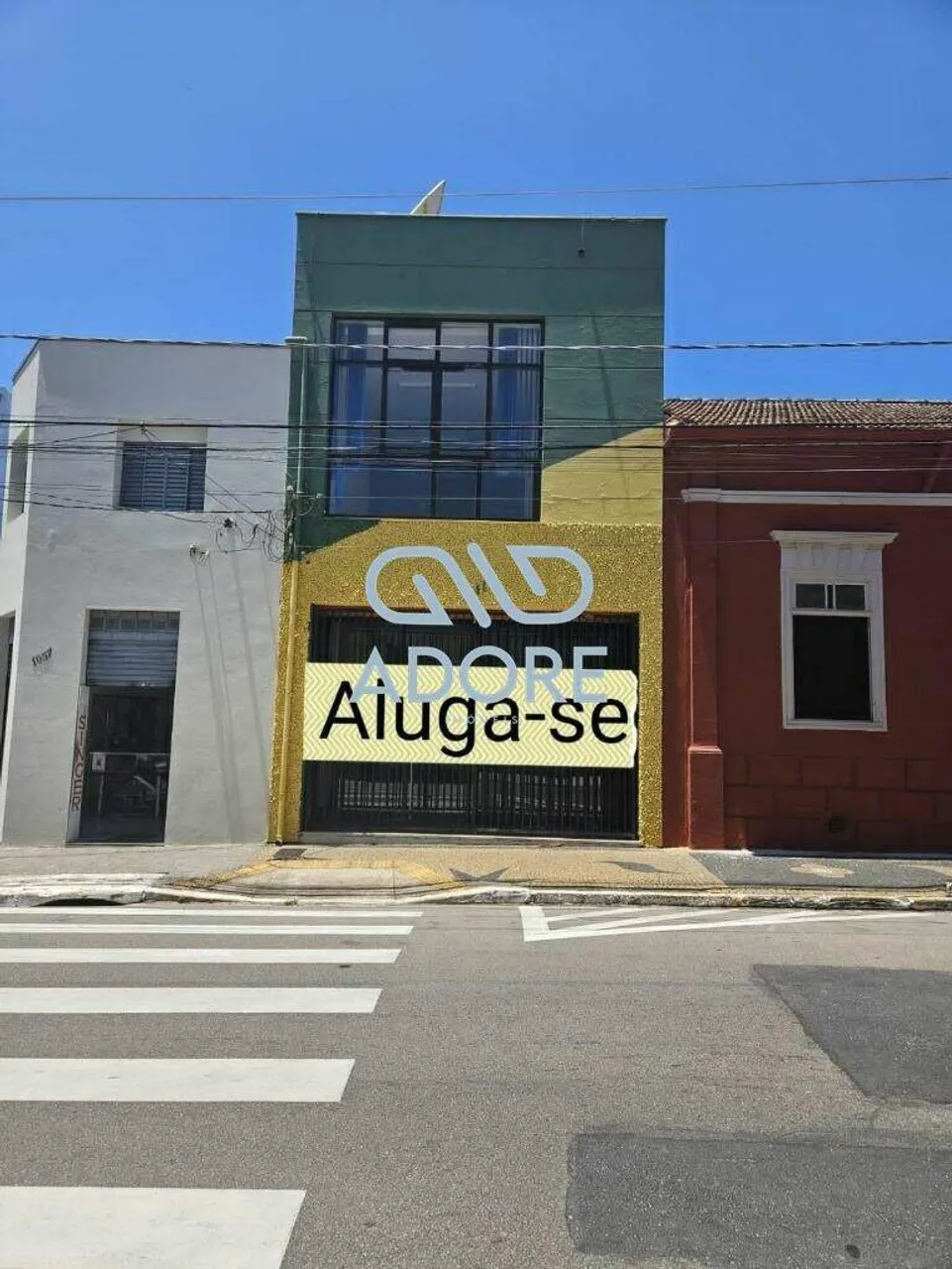 Sala Comercial para Locação no Centro de Itu/SP Essa Sala possui: 3 Salas no piso Térreo U