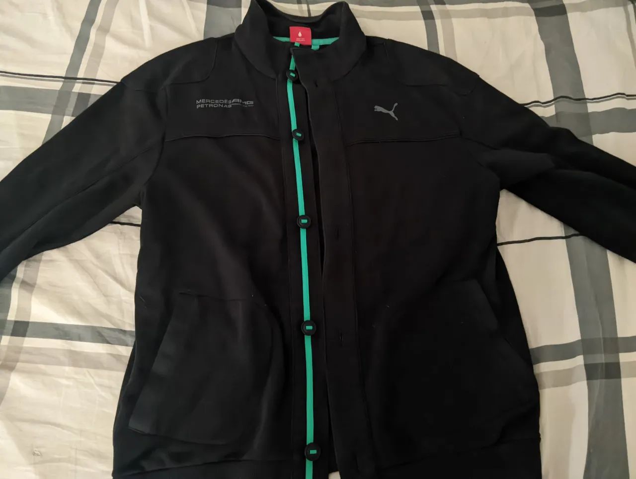 Casaco Mercedes AMG Petronas Puma Fórmula 1 - Foto 2