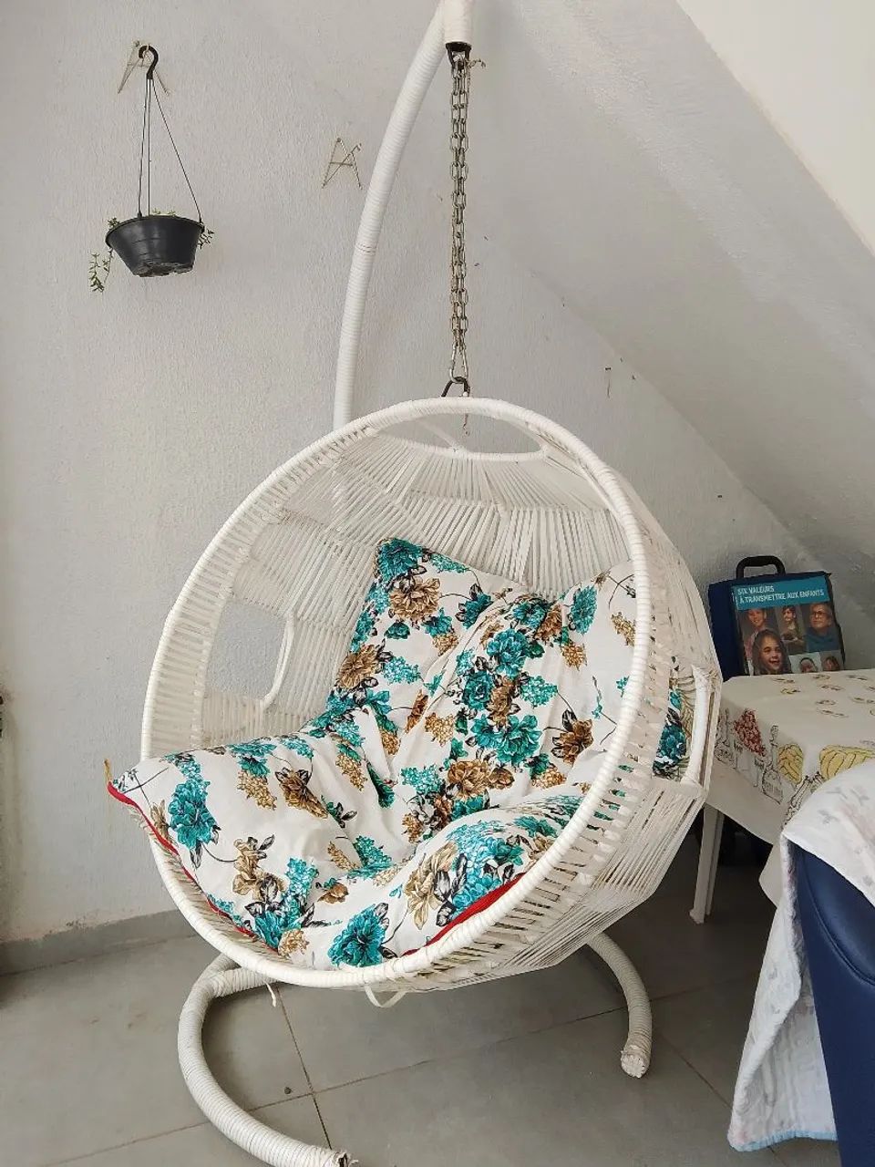 Poltrona de balanço suspensa branca - Foto 2