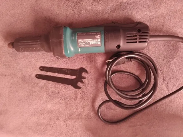 Retificadeira Makita Modelo GD0600