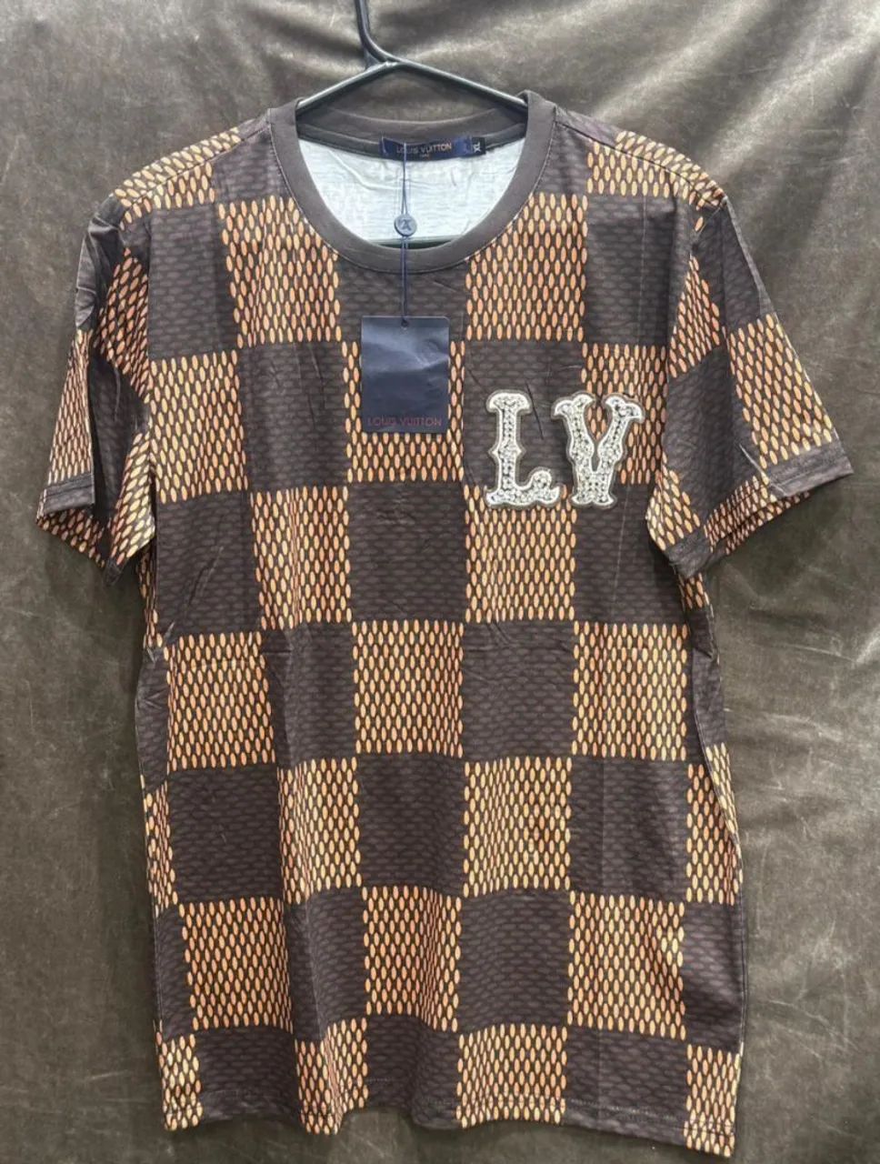 Camisa Louis Vuitton marrom lançamento 