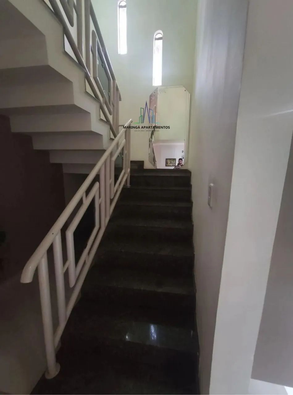 Casa à venda em Maringá, Jardim Alvorada, com 3 suítes, com 210 m² - Foto 3