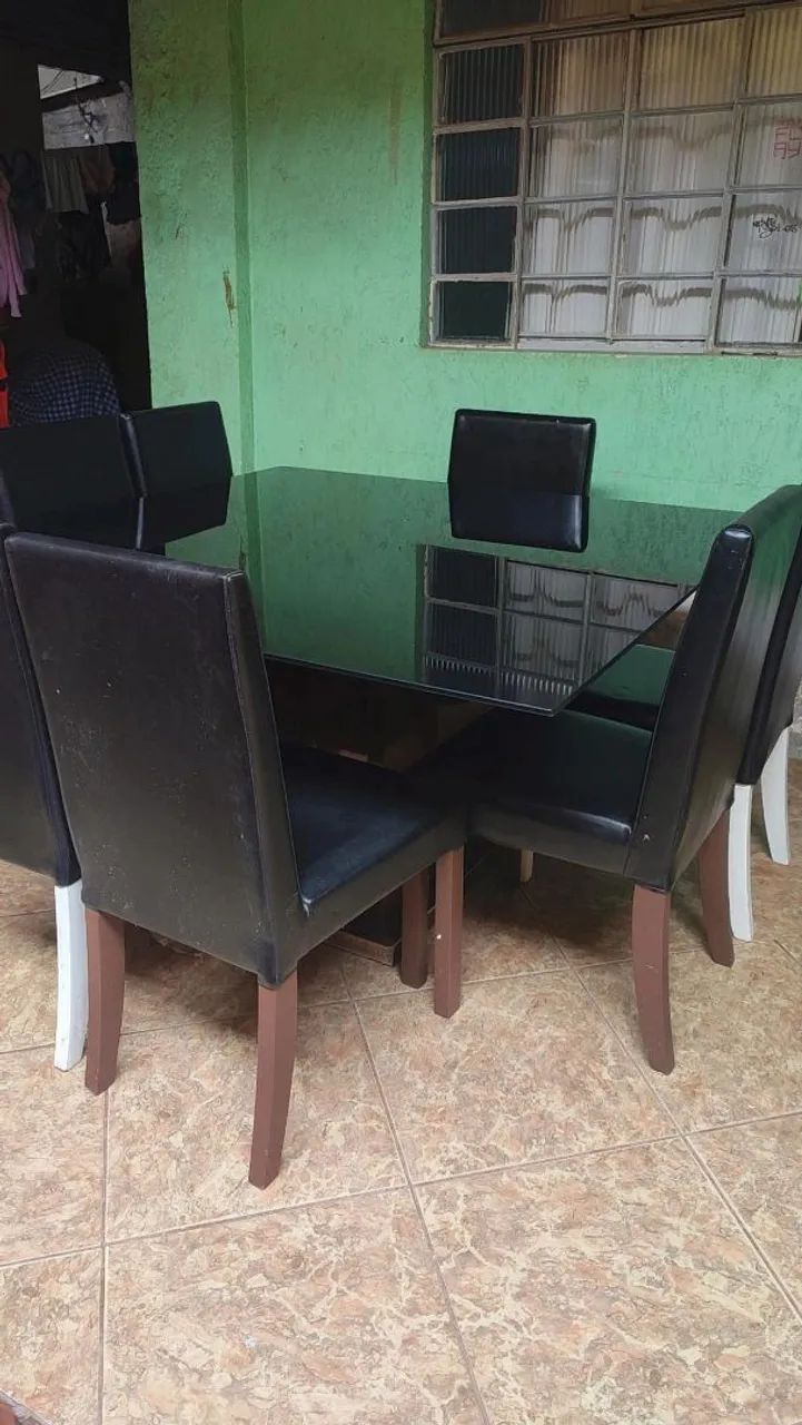Mesa de Jantar Madesa em Vidro Preto com 8 Cadeiras - Foto 2