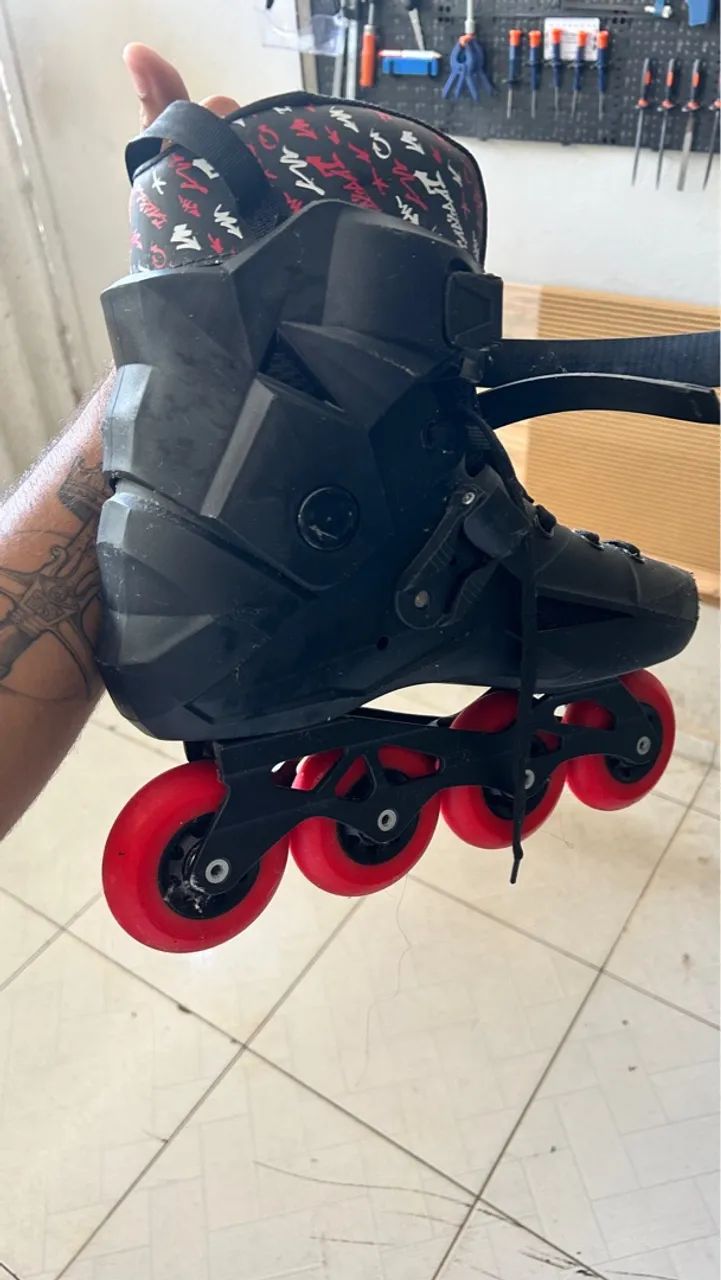 PATINS REVOLT TRAXART N° 43/44 - Foto 3
