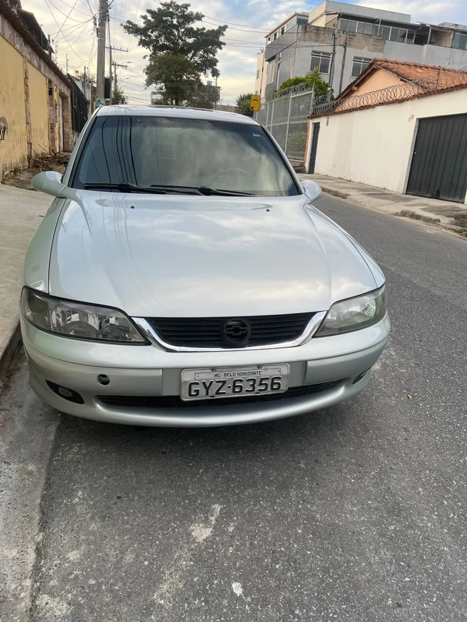 VECTRA CD 2.2 16v