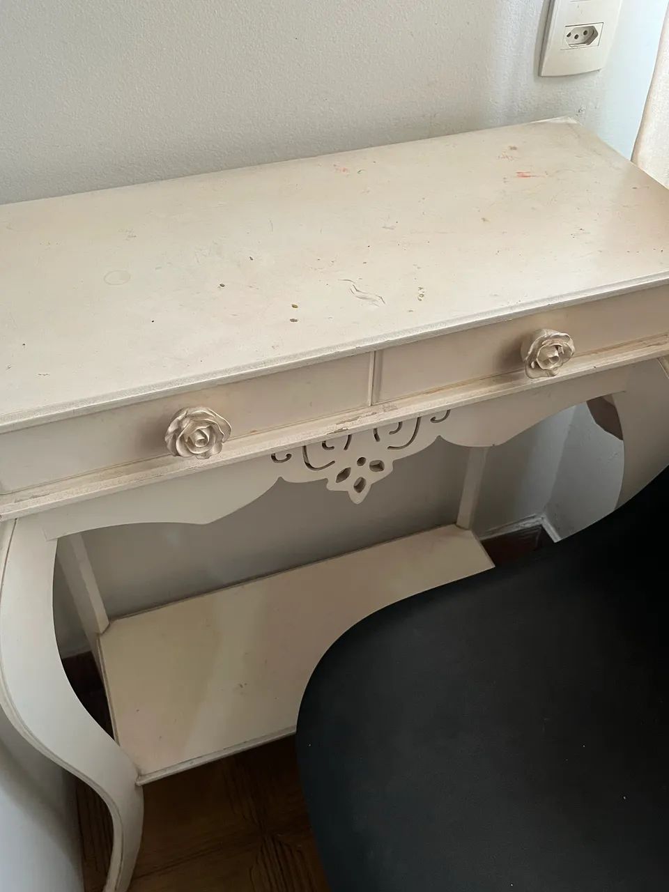 Par de cadeiras e mesa auxiliar - Foto 3