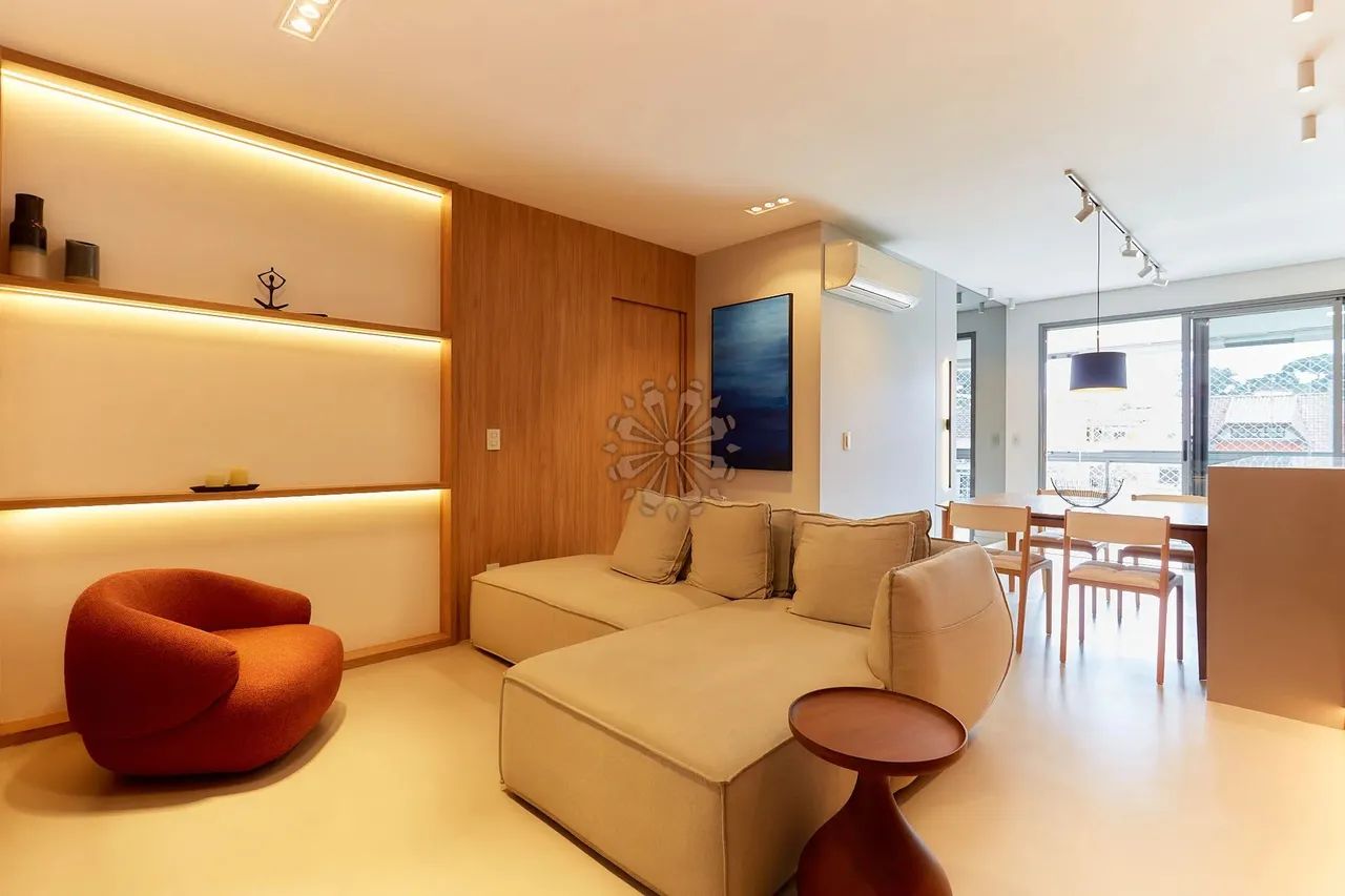 Apartamento Mobiliado no Bairro Mercês